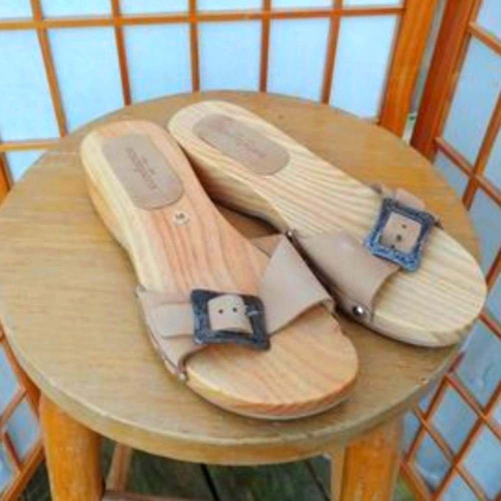 NWOT Sundance Wooden Leather Sandals Size 7 / 38 Womens Made in Spain